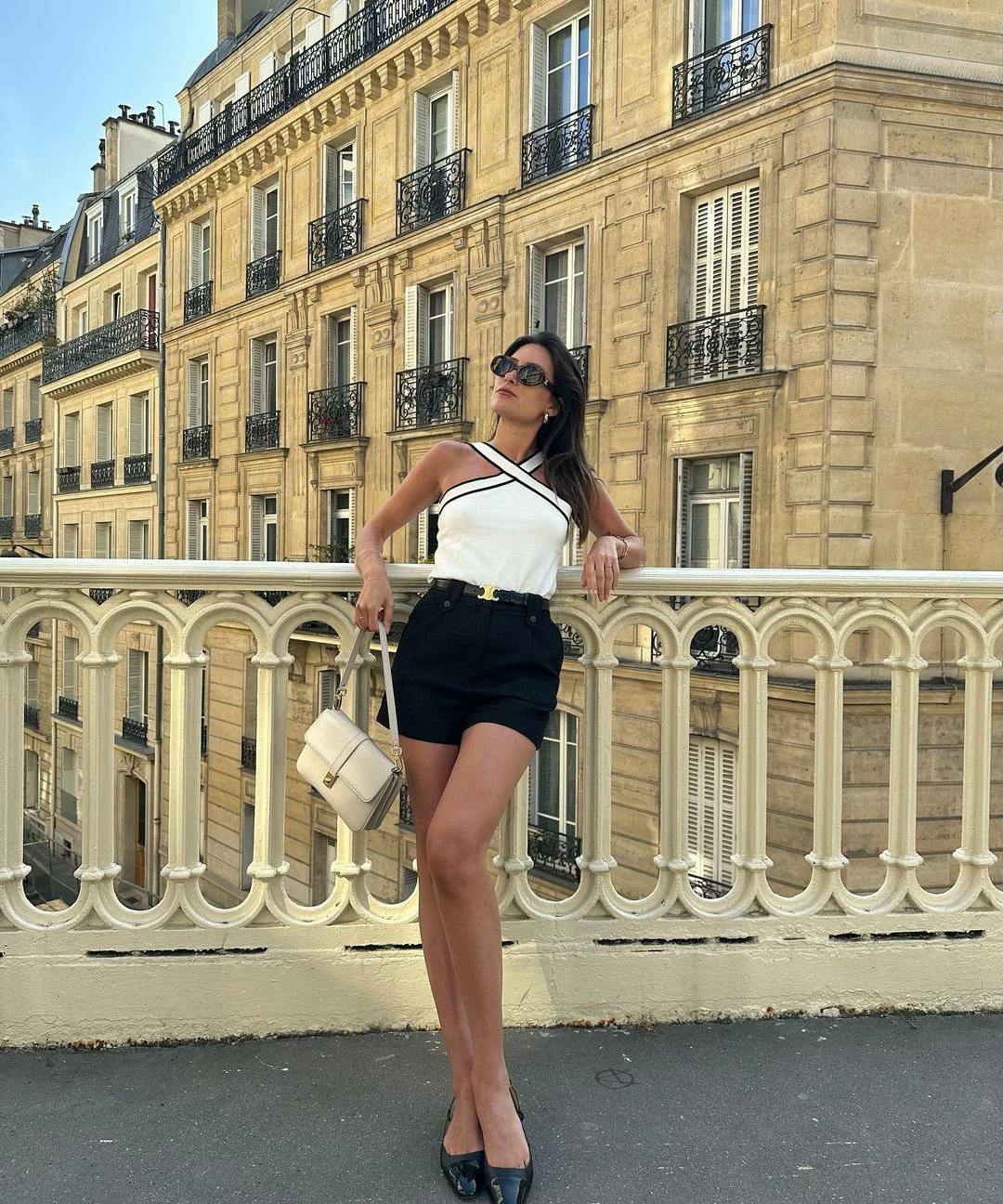 How to wear shorts (in summer) - Personal Shopper Paris - Dress like a  Parisian
