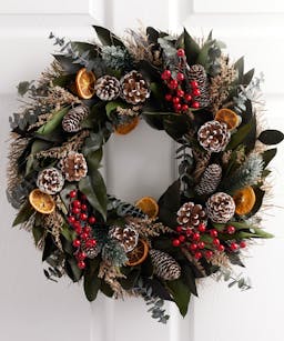 Holiday Punch Natural Botanicals Wreath